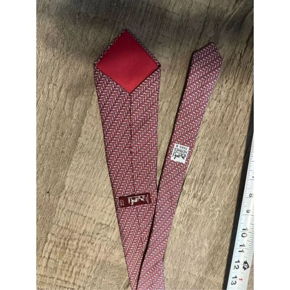 Men’s Hermes necktie
